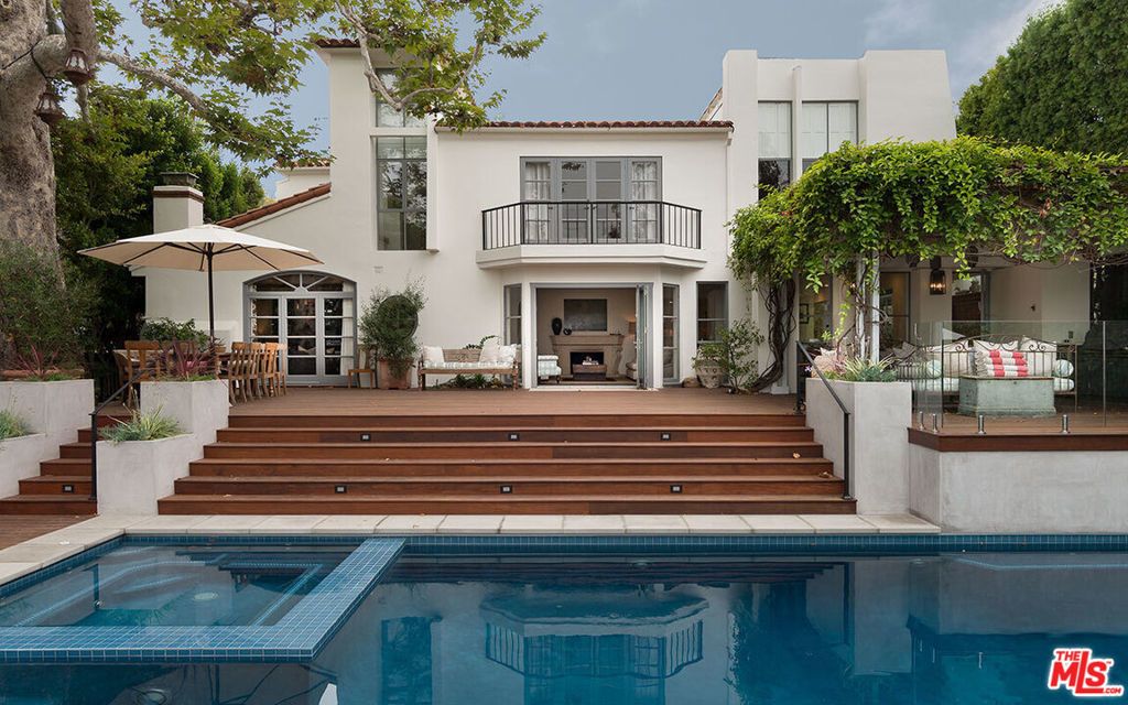 12307 7th Helena Drive, Los Angeles