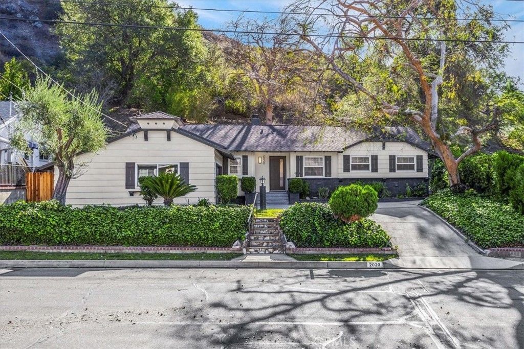 2020 Oak Valley, Glendale