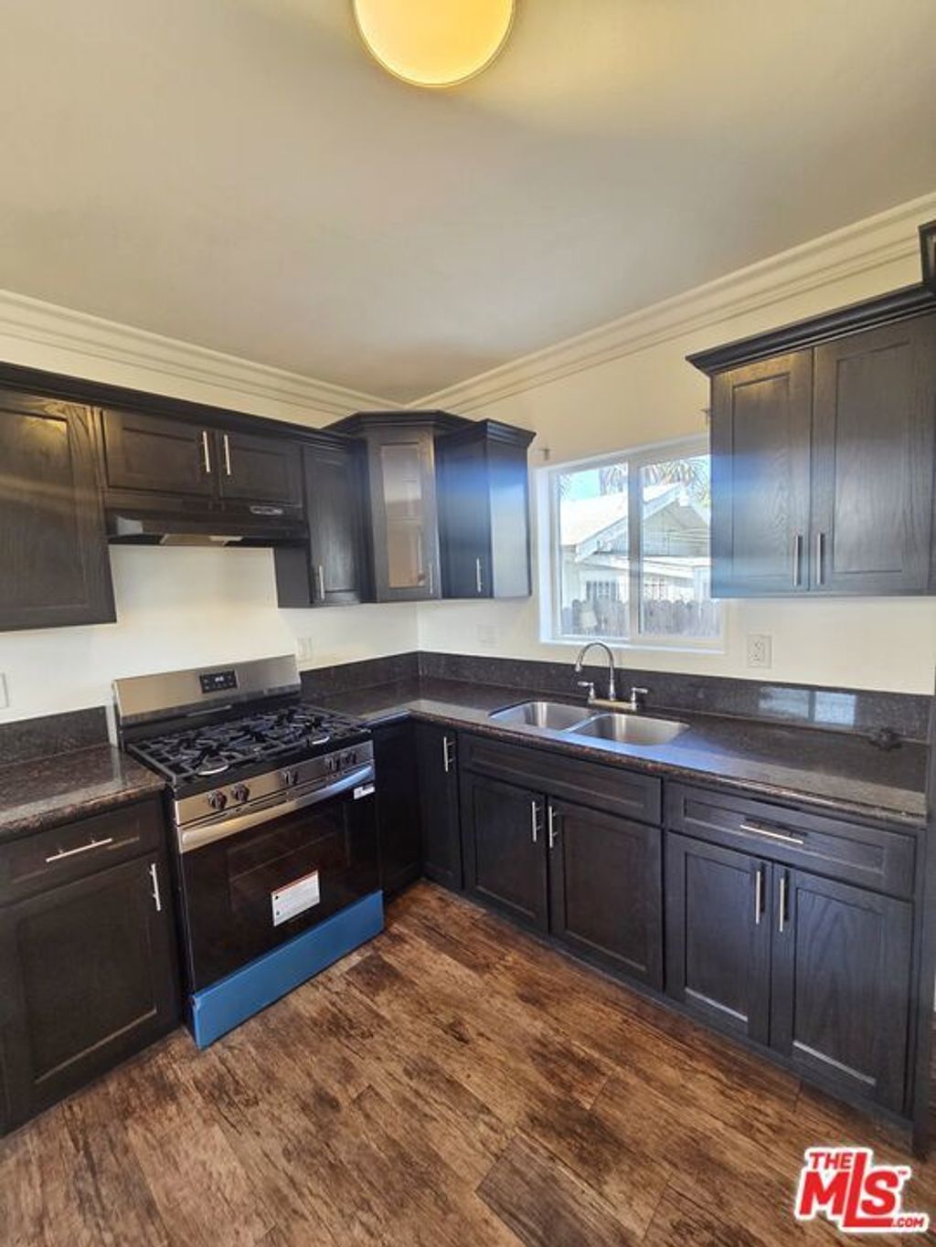 1721 W 39th Pl, Los Angeles
