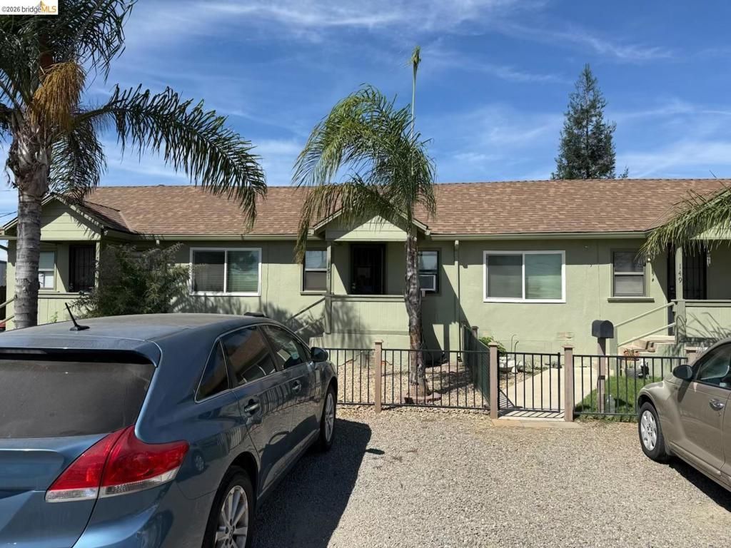 155 South Washington Avenue, Manteca