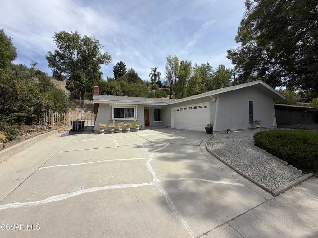 7254 Pomelo Drive, West Hills