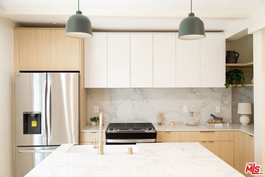 1409 N Hudson Avenue, Los Angeles