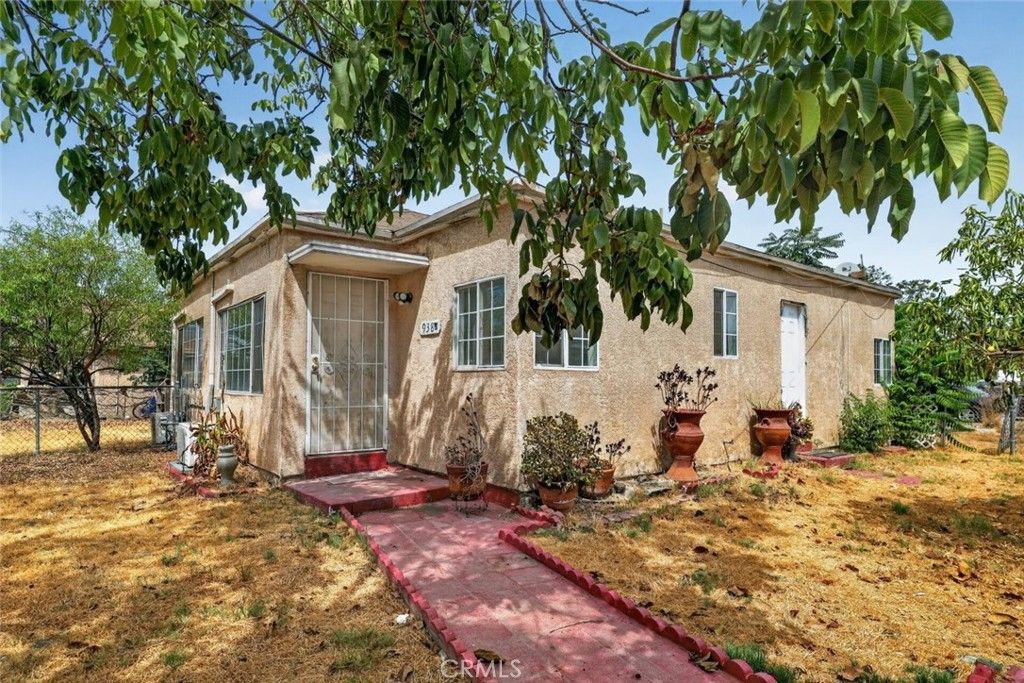 938 E 2nd Street # B, San Bernardino