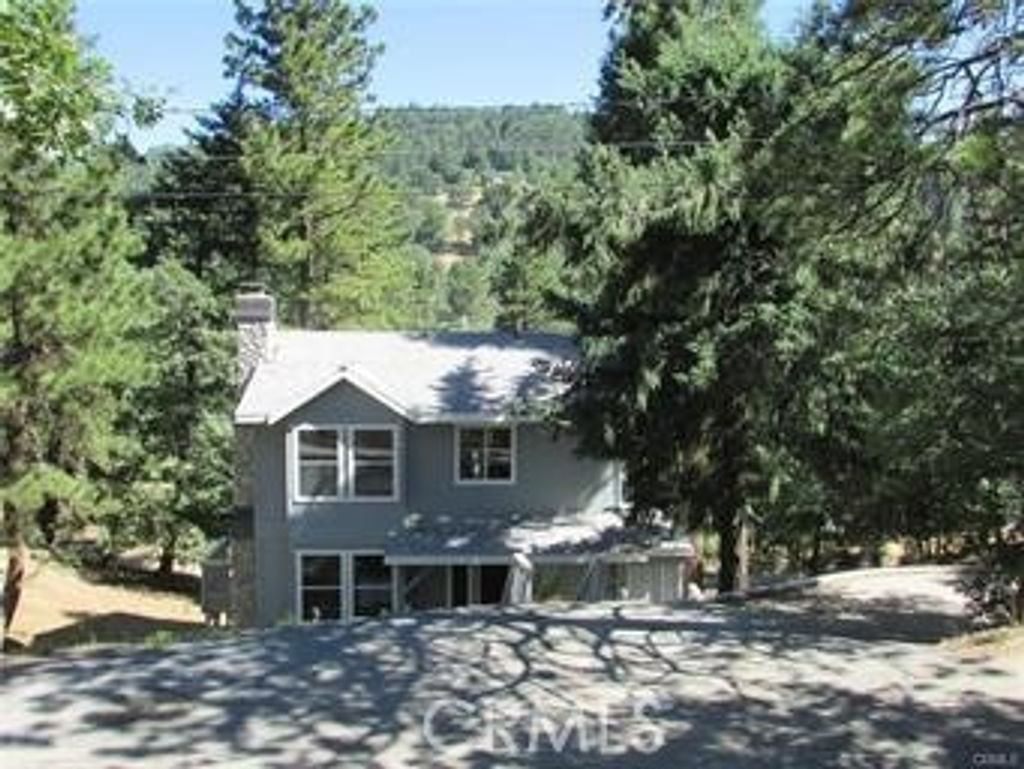 21778 Ridge, Cedarpines Park