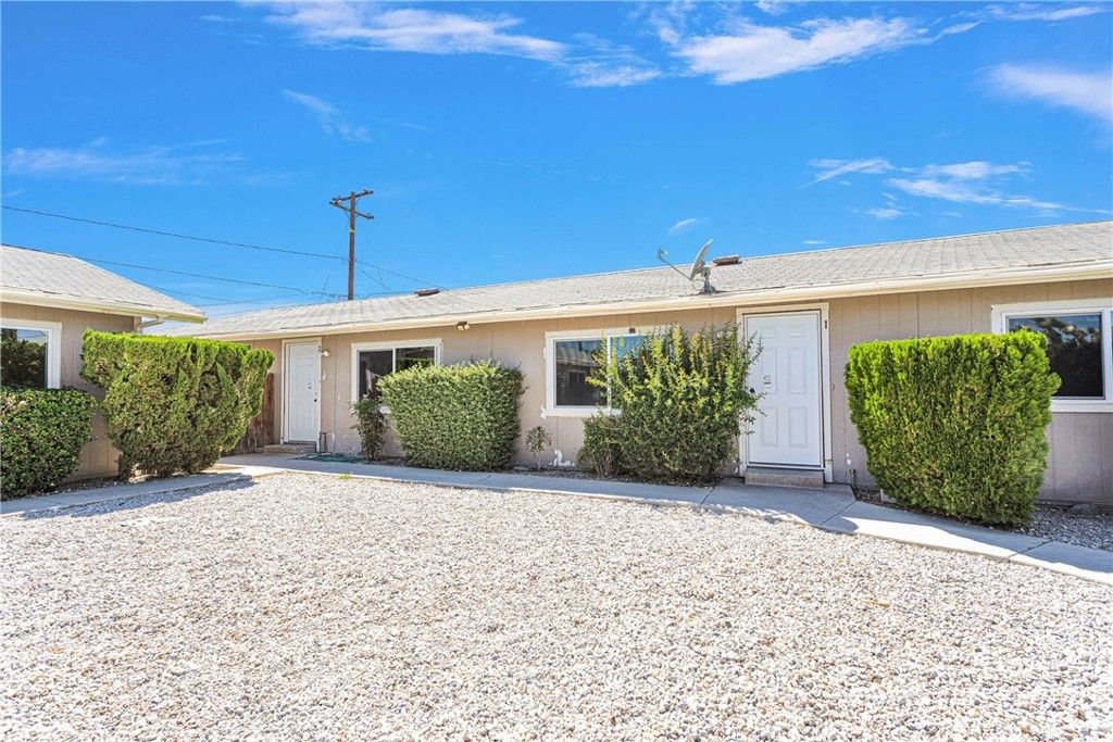 20933 Sioux Road # 2, Apple Valley