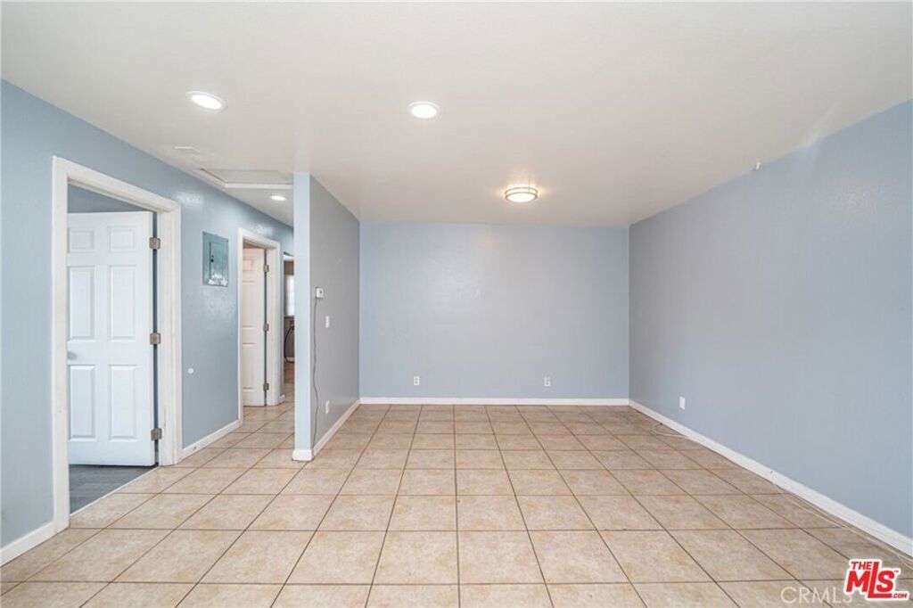 312 E 92nd Street # 314, Los Angeles