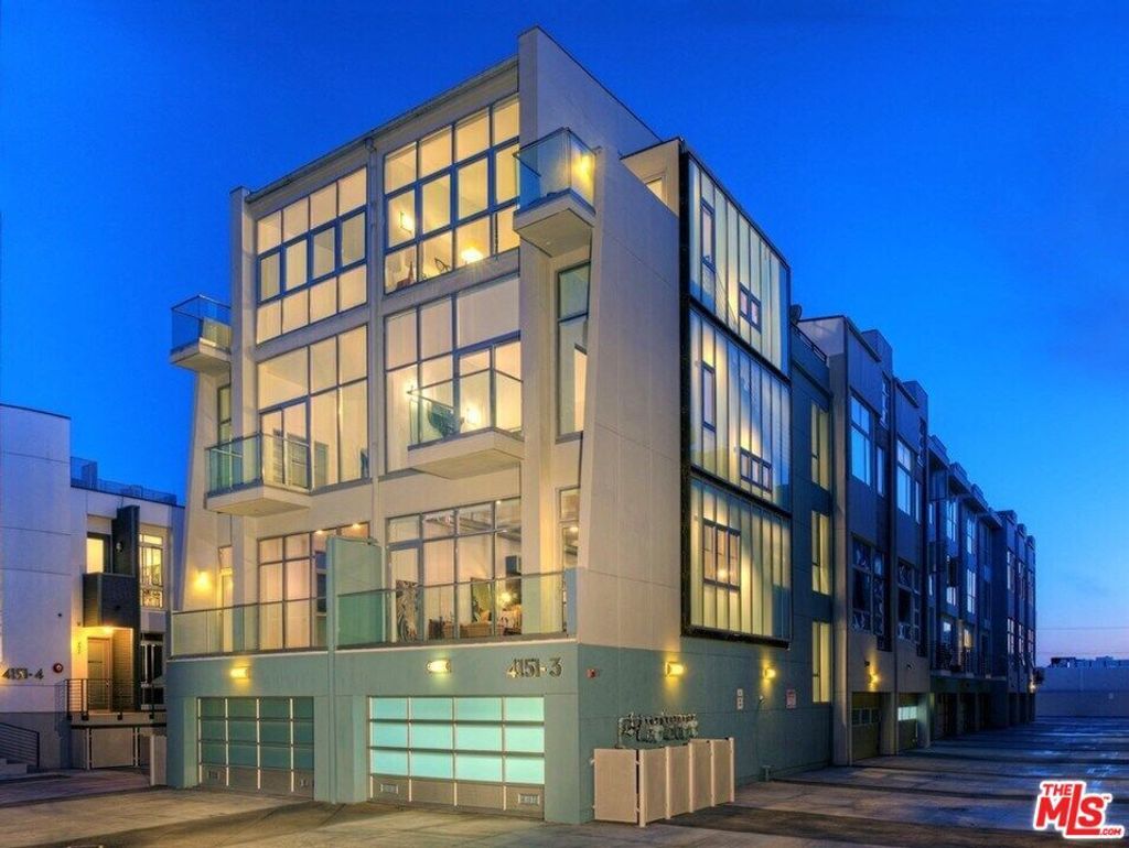 4151 Redwood Avenue # 211, Los Angeles