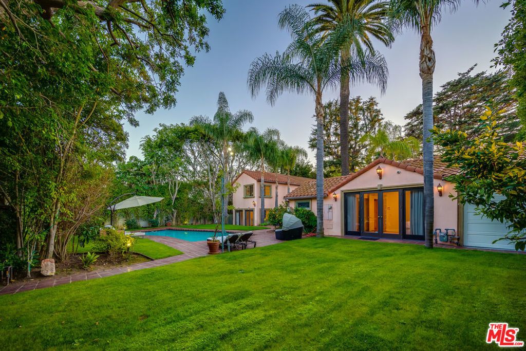616 N Maple Drive, Beverly Hills