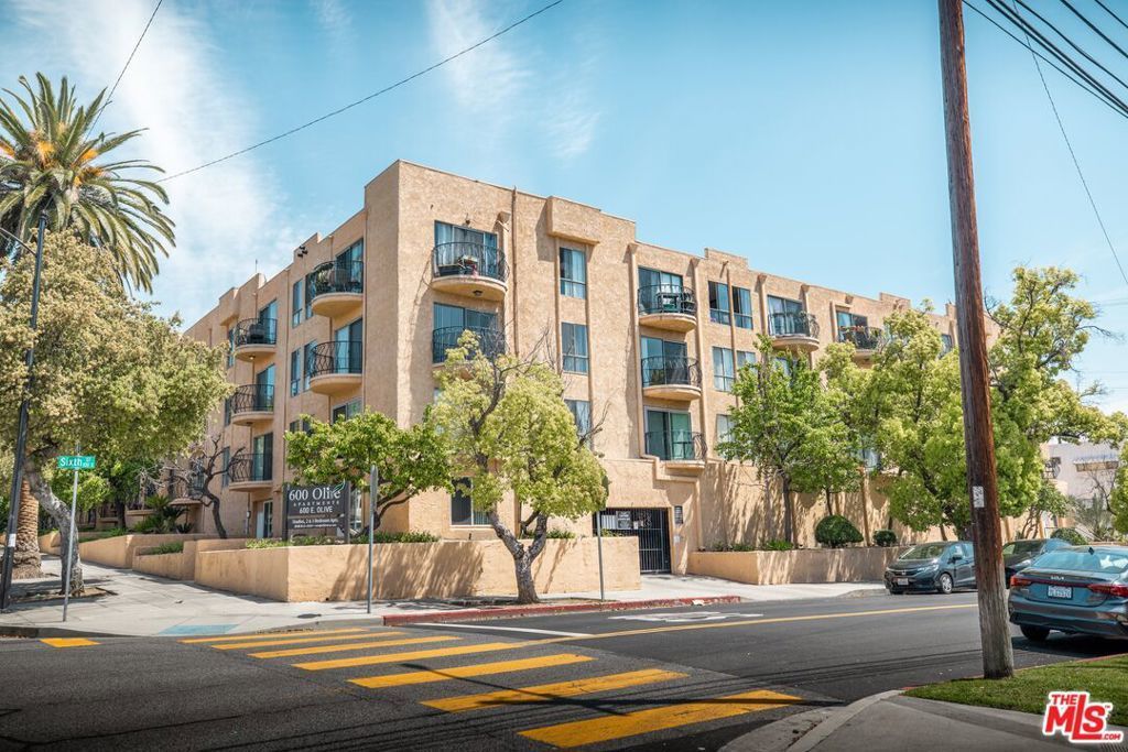 600 E Olive Avenue # 402, Burbank