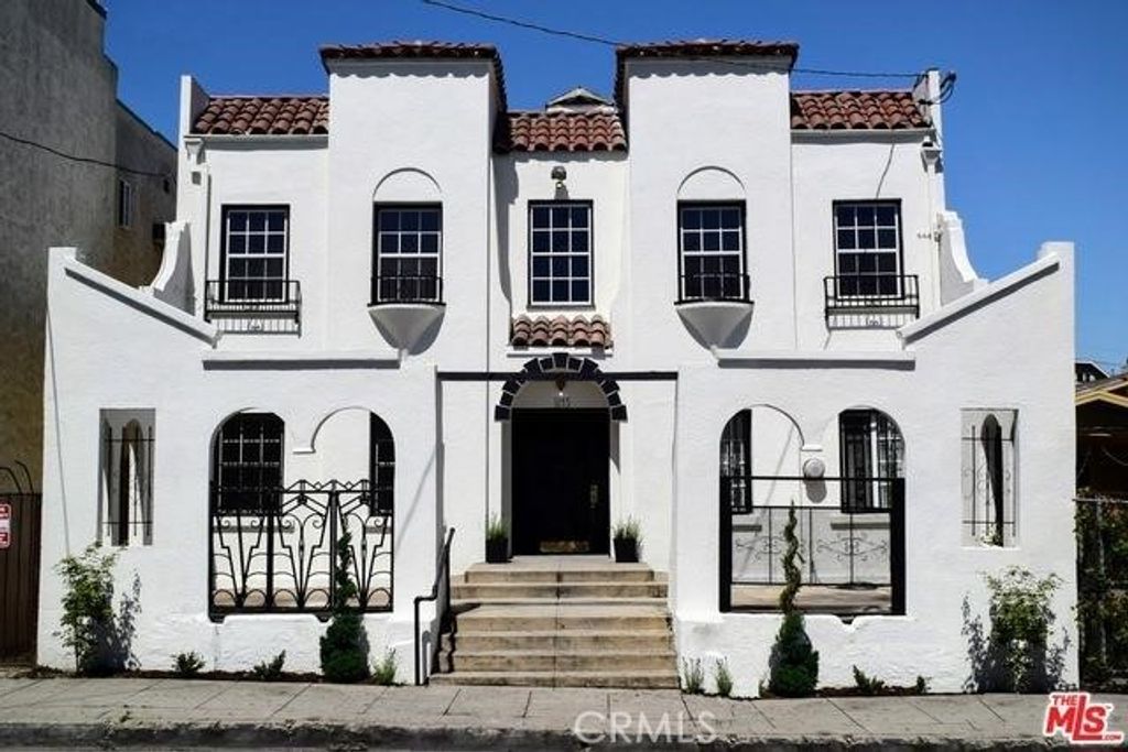 1145 S New Hampshire # 3, Los Angeles