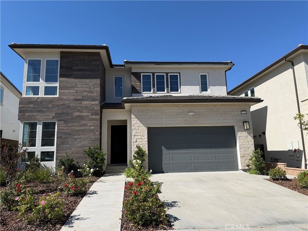 20756 W Bluebird Ct, Porter Ranch