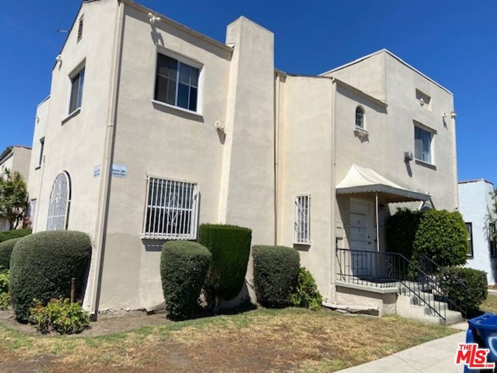 4535 W 11th Place, Los Angeles