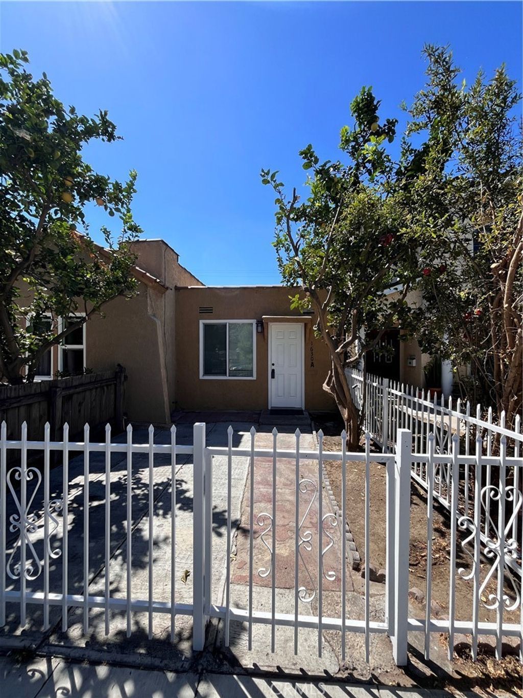 1634 W Parade Street # A, Long Beach