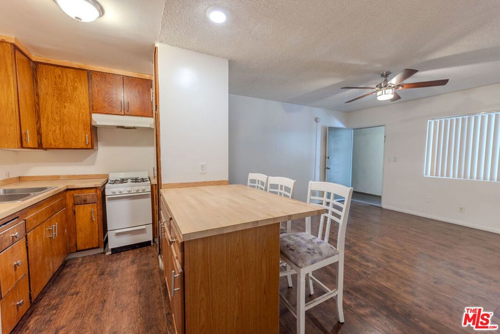275 Lucas Avenue # 4, Los Angeles