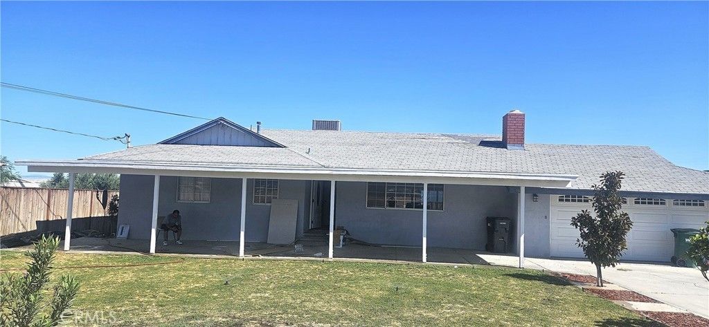 5661 E Avenue T, Palmdale