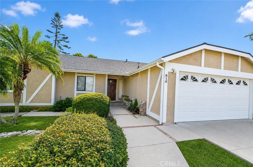 818 Stephens Avenue, Fullerton