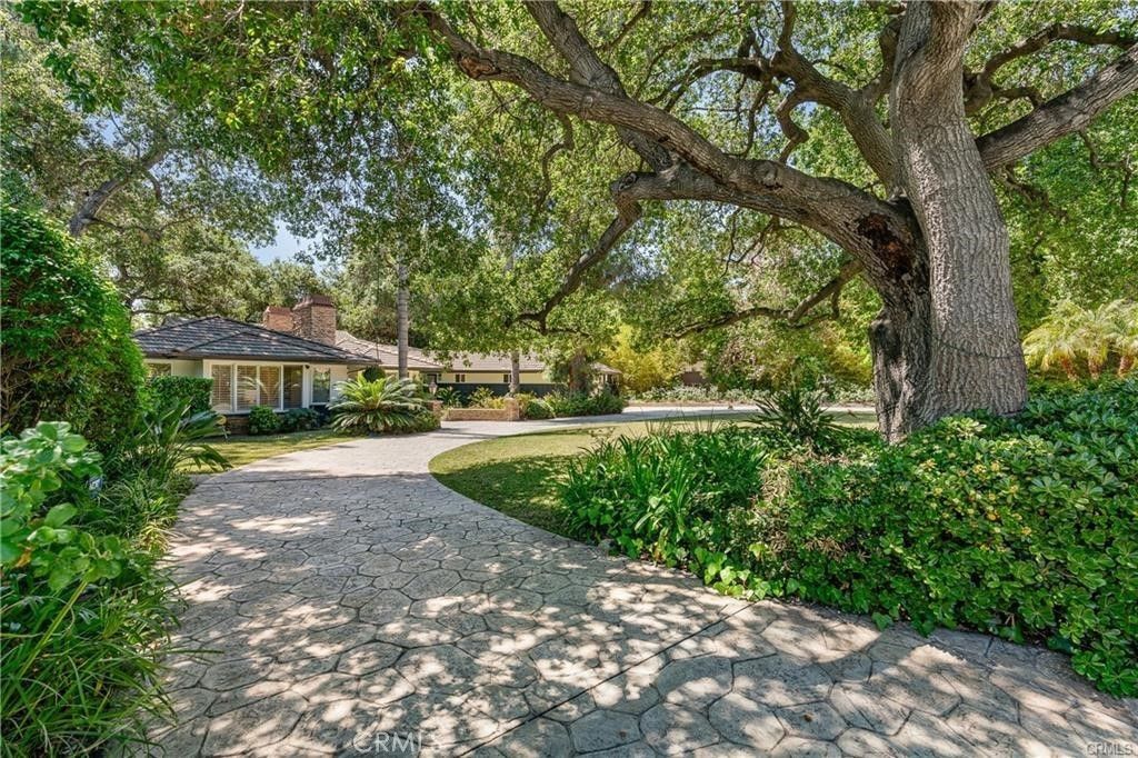 28 W Sycamore Avenue, Arcadia