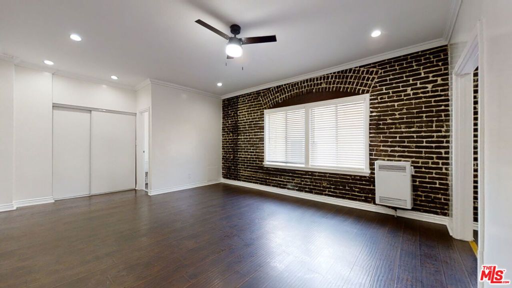 738 New Hampshire Avenue # 206, Los Angeles