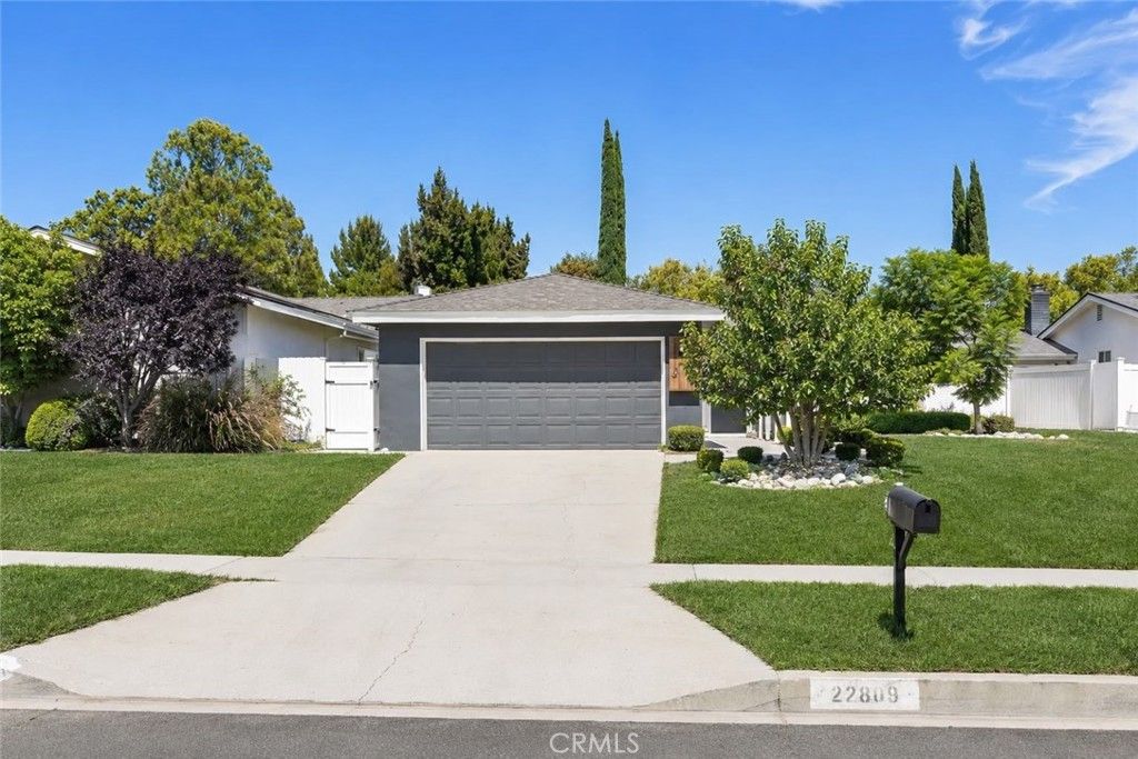 23931 Bessemer Street, Woodland Hills