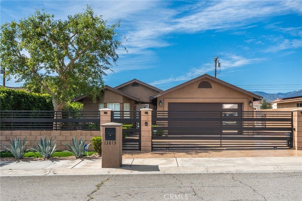 13815 Del Ray Lane, Desert Hot Springs