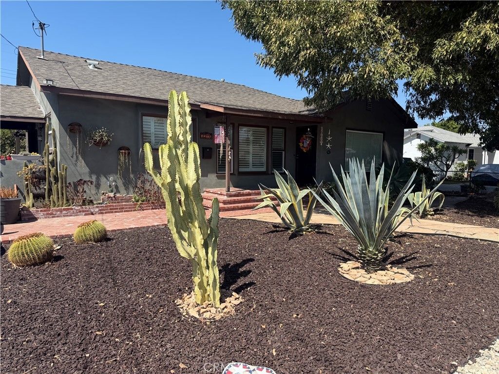 2210 Rockway, West Covina