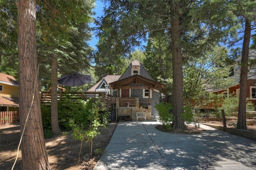 311 Hemlock, Lake Arrowhead