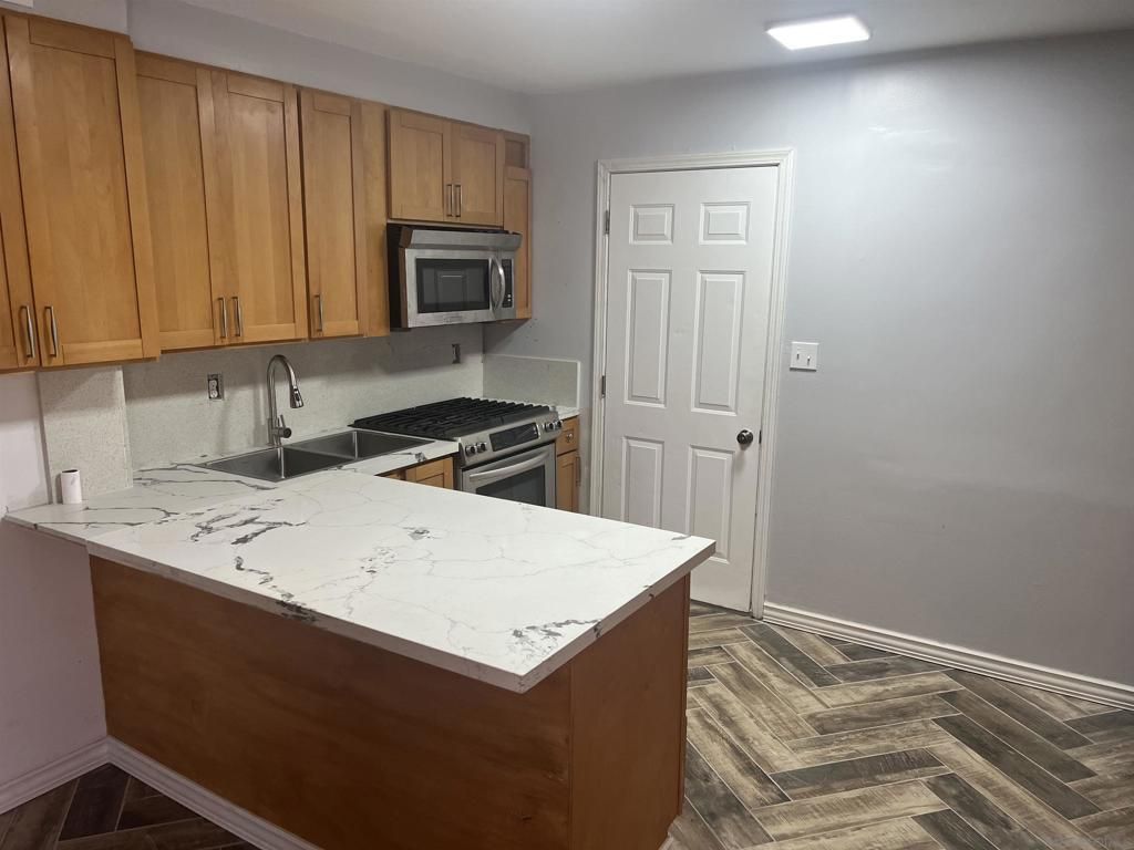 6161 Horton Dr., La Mesa