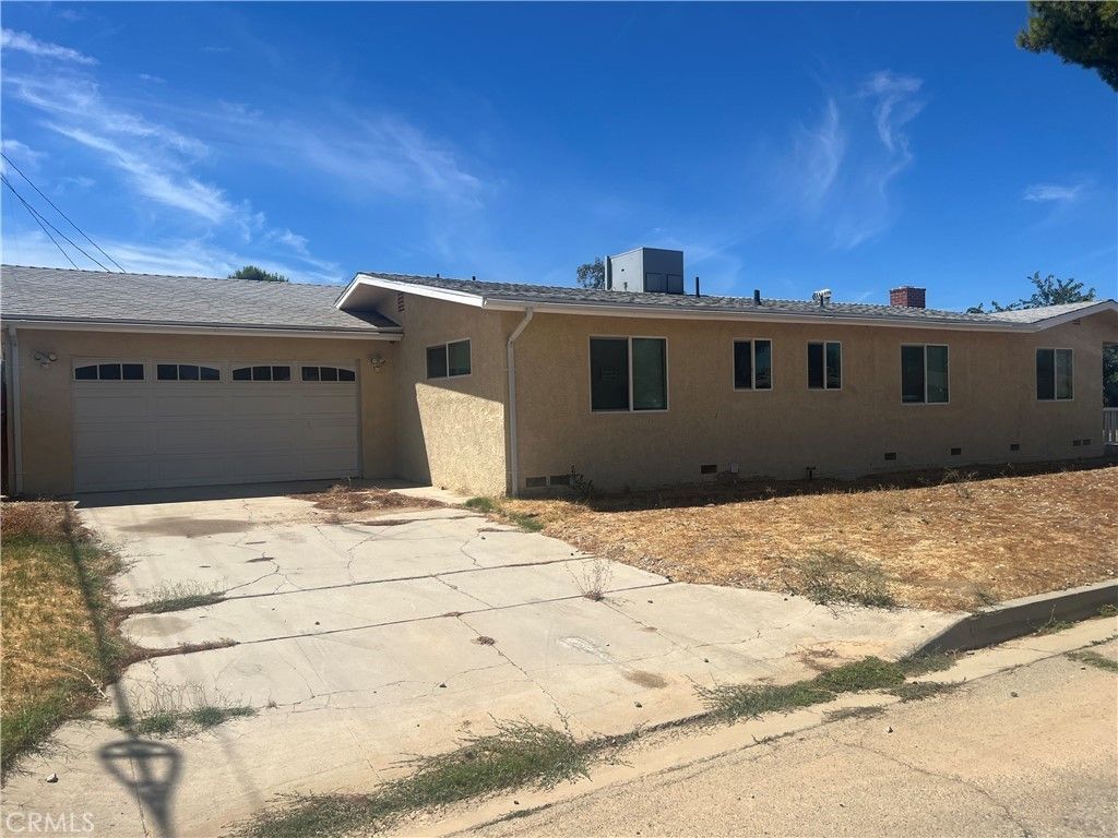 44558 Stanridge Avenue, Lancaster