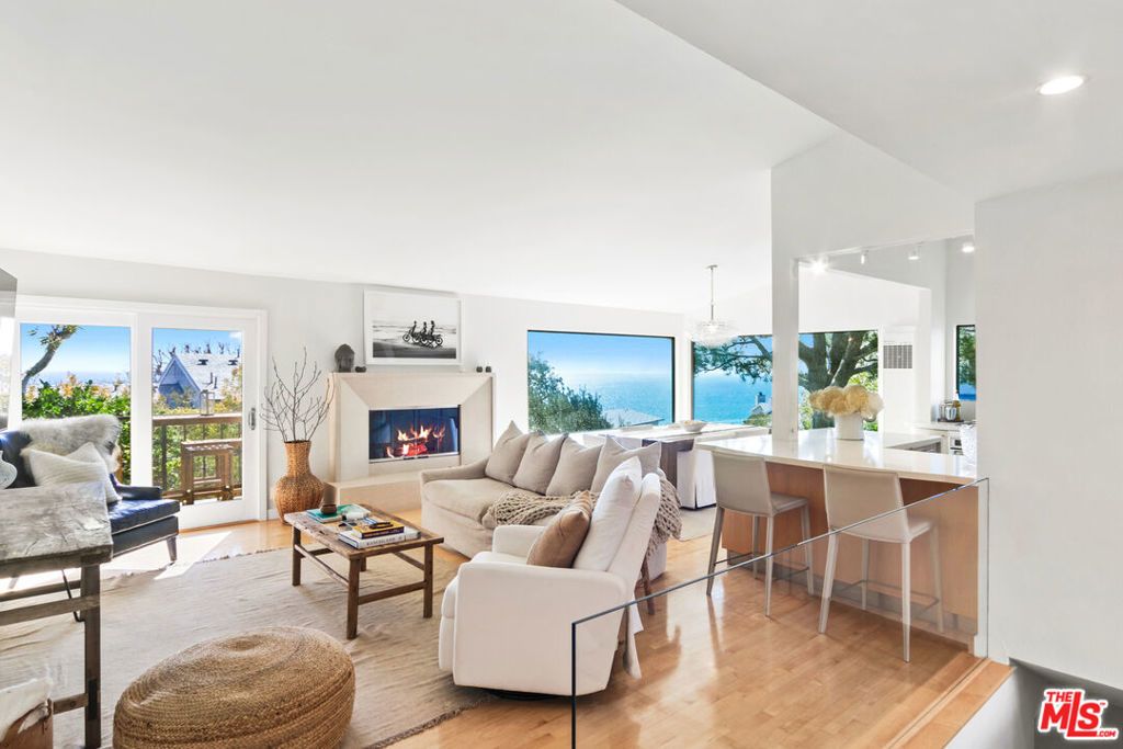 6801 Seawatch Lane, Malibu