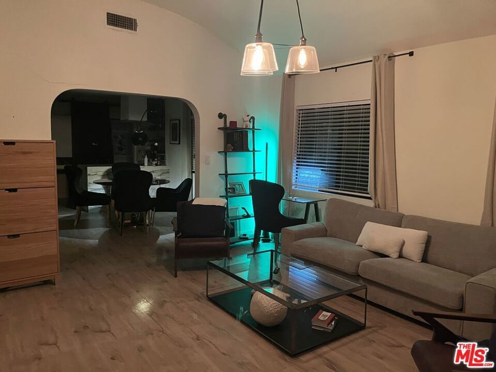 643 N Vista St, Los Angeles