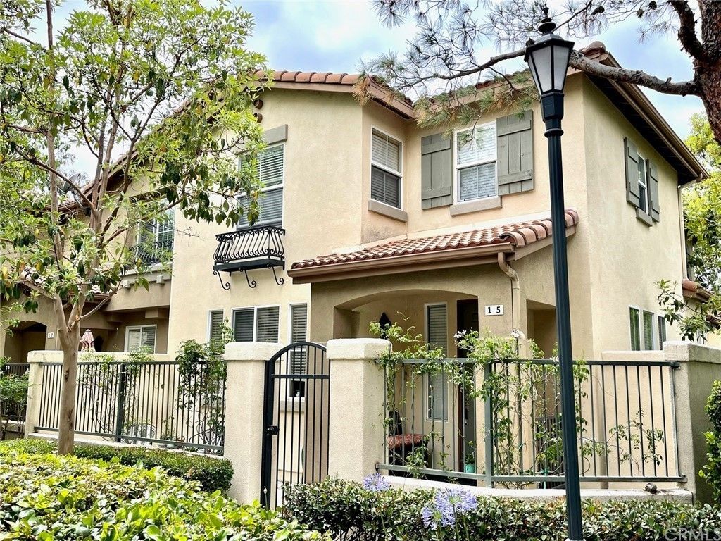 15 Ballard # 90, Irvine