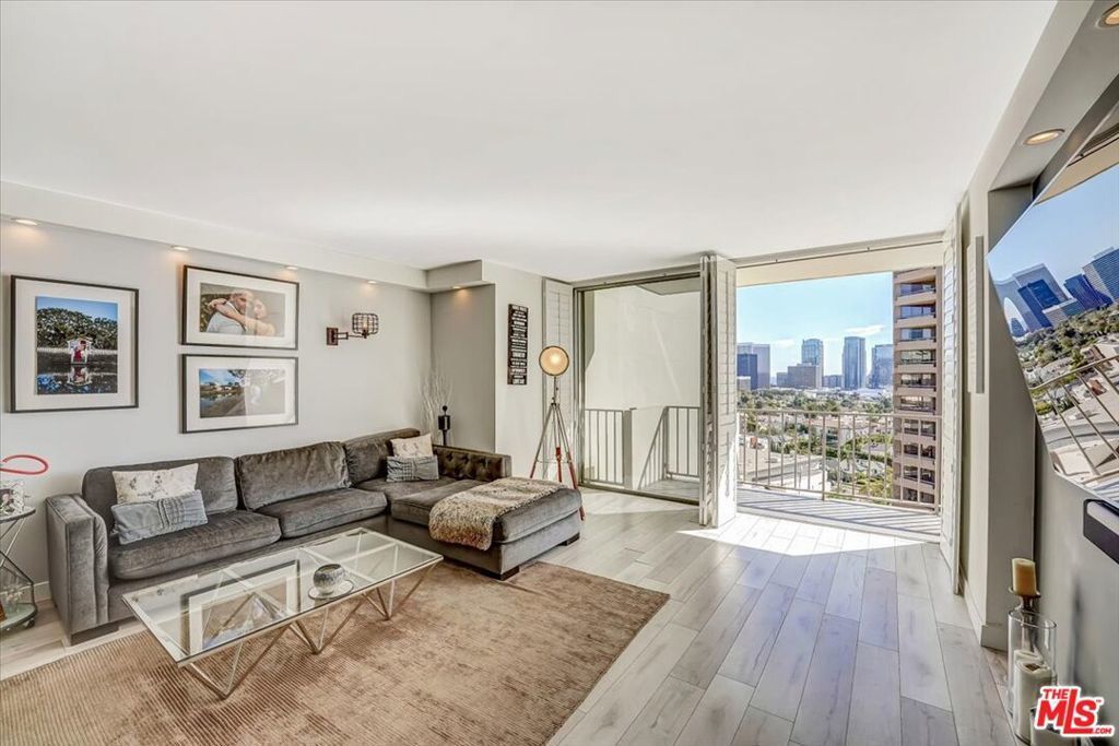 10433 Wilshire Boulevard # 1202, Los Angeles