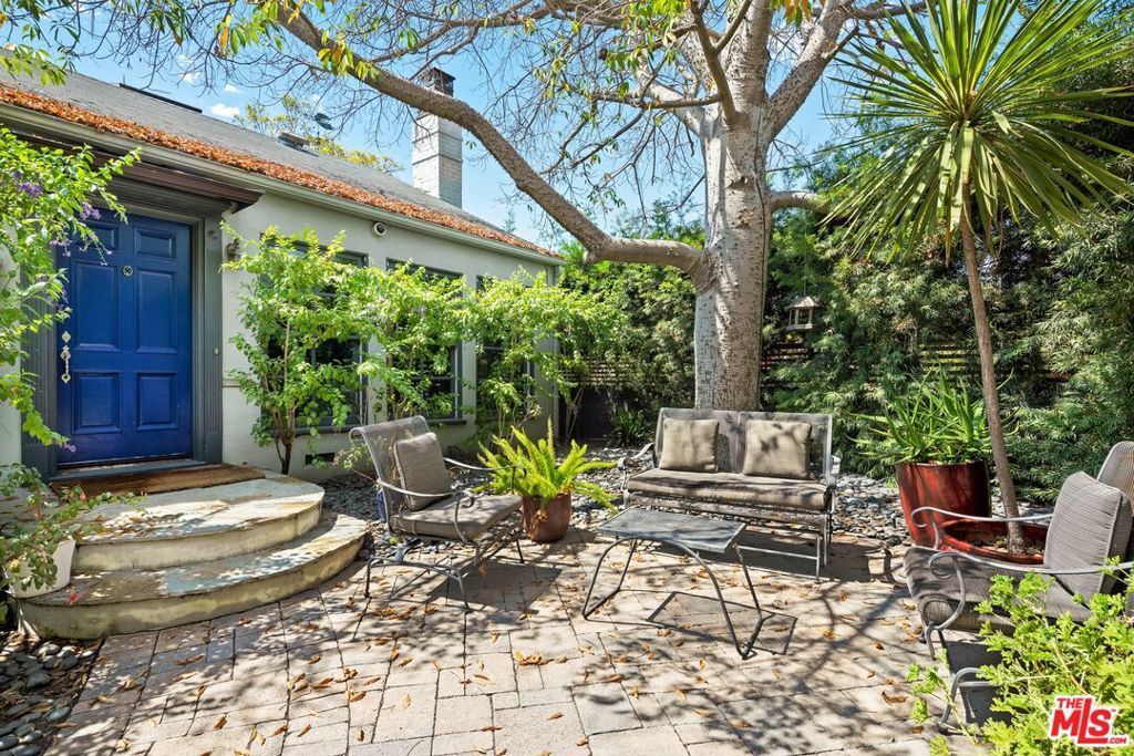 449 Westbourne Drive, West Hollywood
