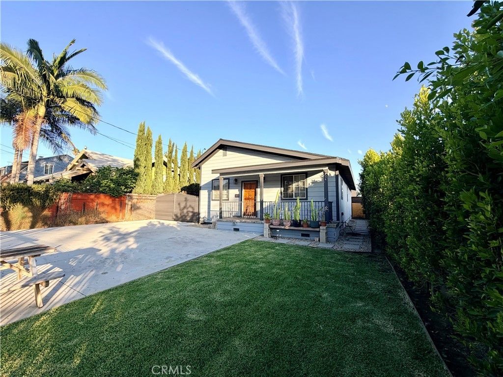 5622 Aldama Street, Highland Park