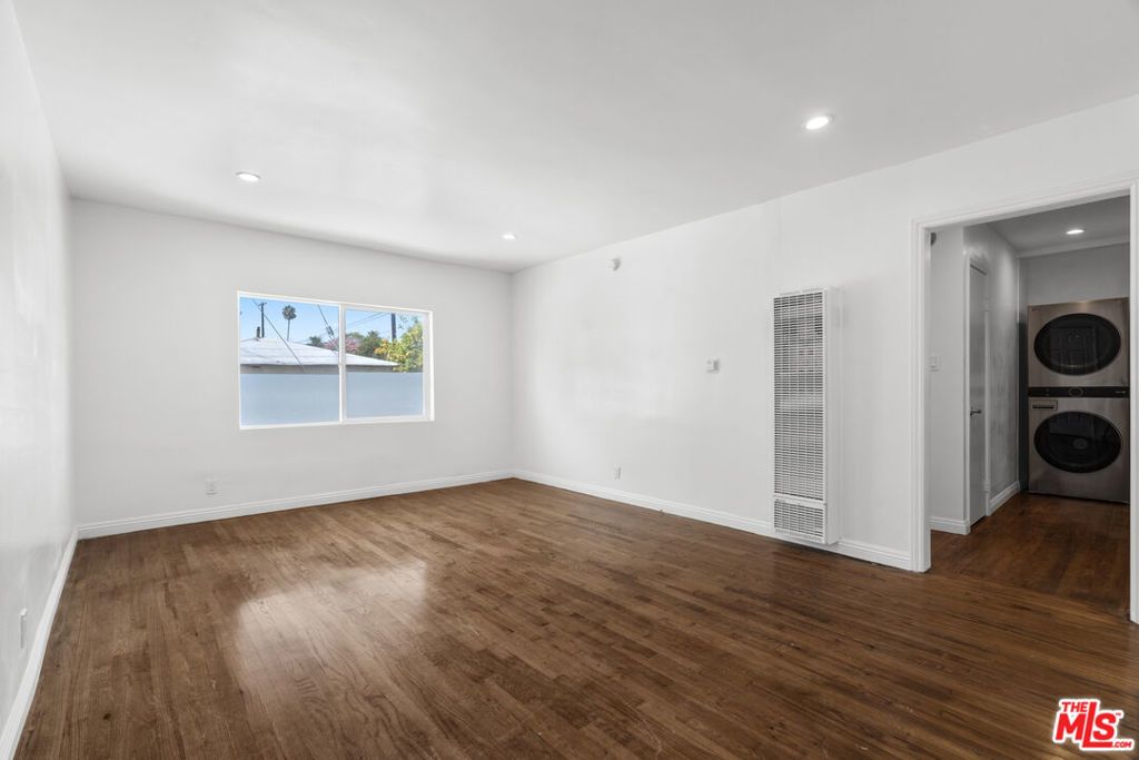 616 Sunset Avenue # C, Venice