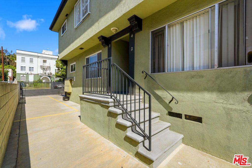 1818 N Kingsley Drive # 3, Los Angeles