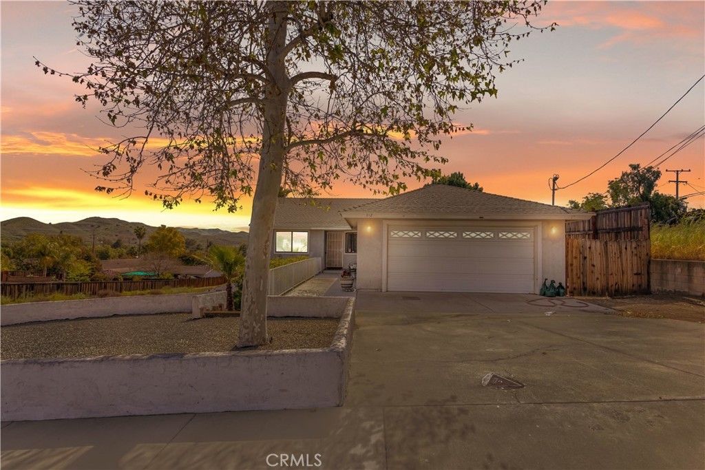 312 N Lewis, Lake Elsinore