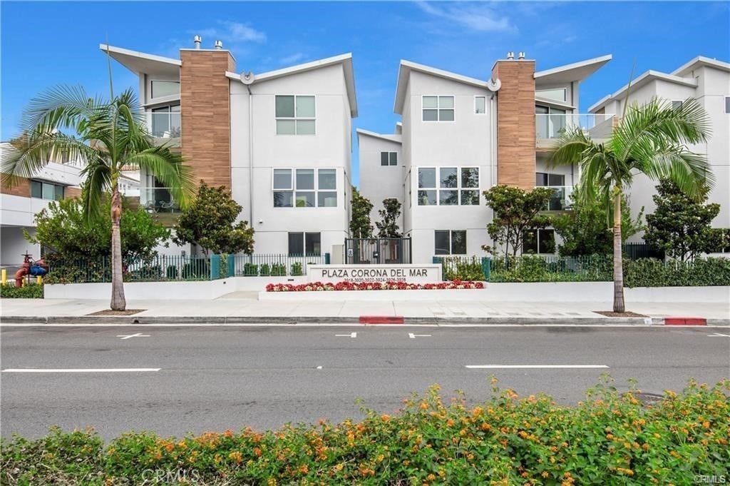 3920 E Coast Highway, Corona Del Mar