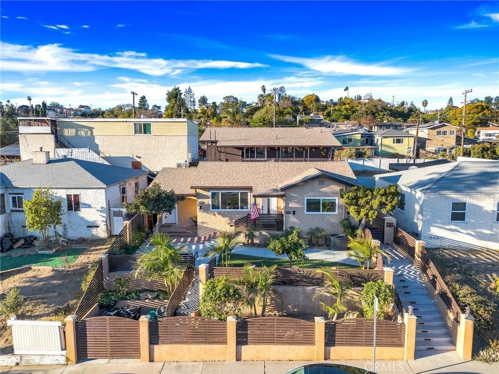 6240 University, San Diego