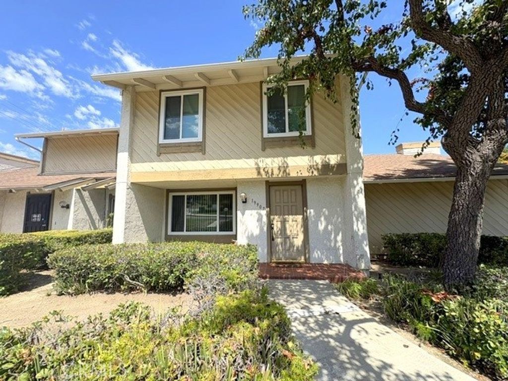 19907 Esquiline Avenue, Walnut