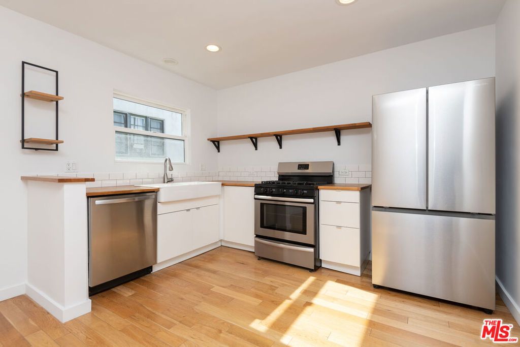 1341 S Burnside Avenue # 3, Los Angeles