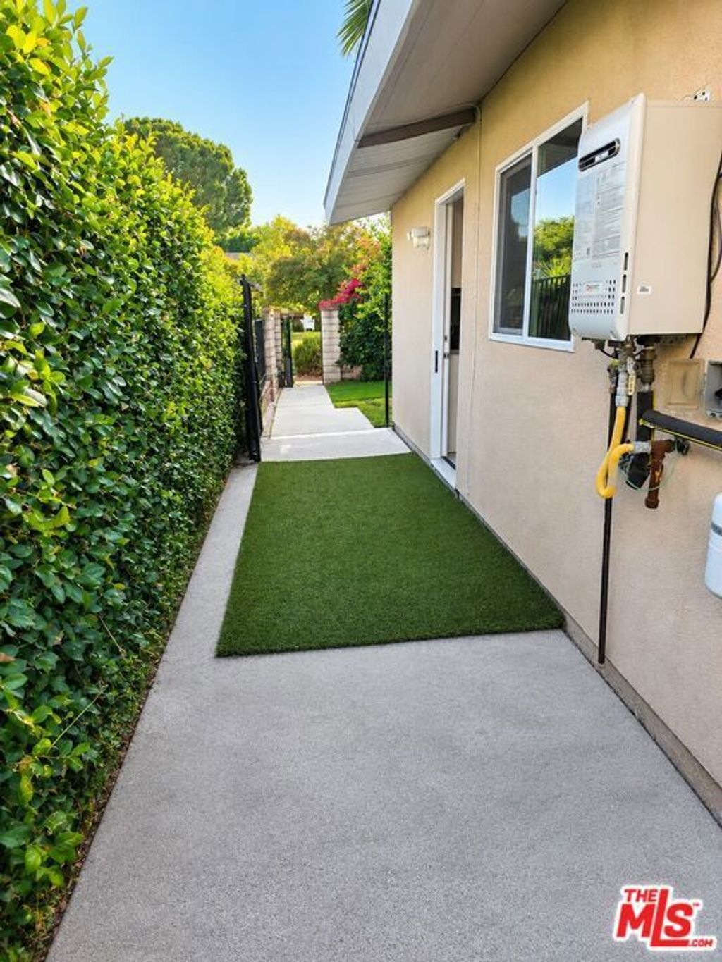 22619 Enadia Way, West Hills