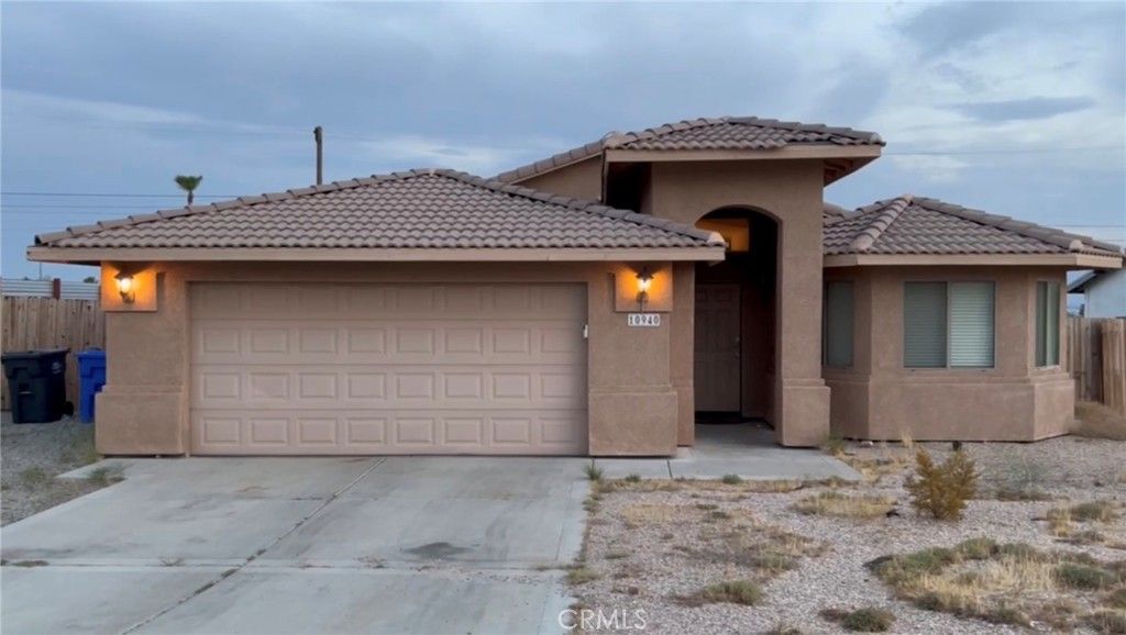 10940 Santa Cruz, Desert Hot Springs