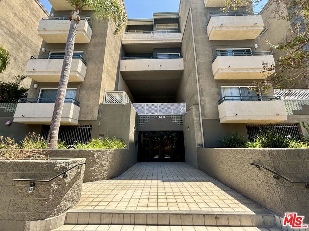 1348 N Sierra Bonita Avenue, Los Angeles