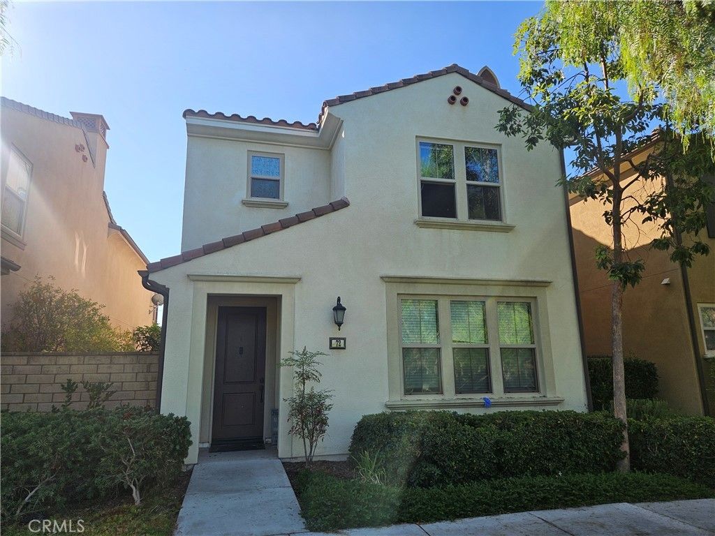 72 Scarlet Bloom, Irvine
