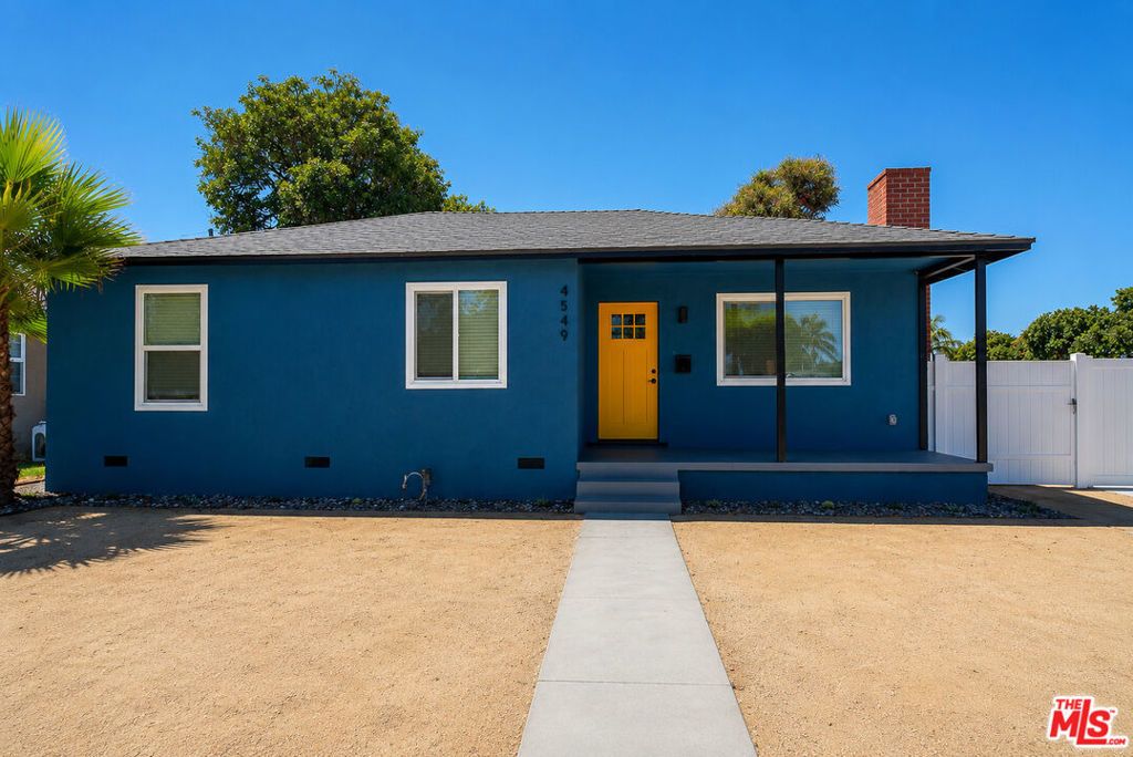 4549 Walnut Avenue, Long Beach