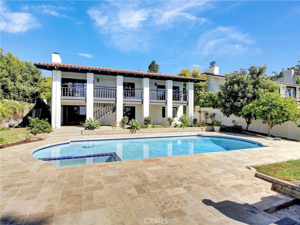 2801 Palos Verdes W, Palos Verdes Estates