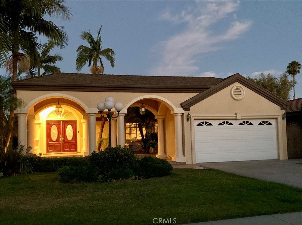 10312 Pomering, Downey