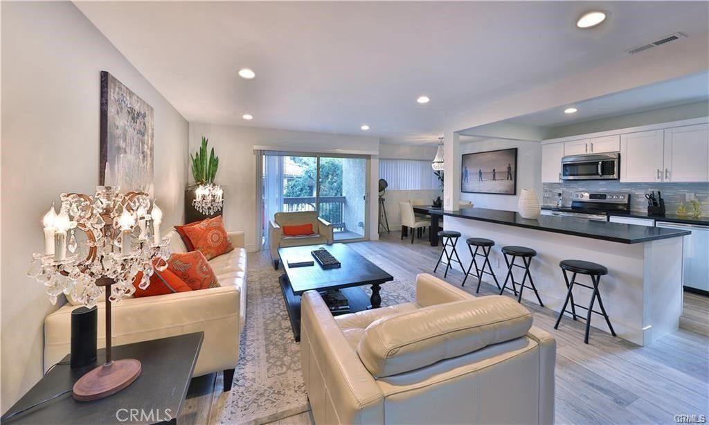 4632 Park Granada # 96, Calabasas