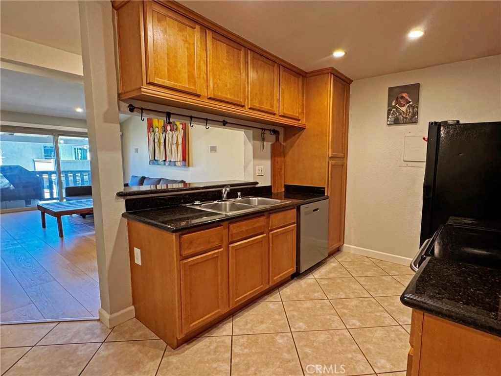 1345 Cabrillo Park # E10, Santa Ana